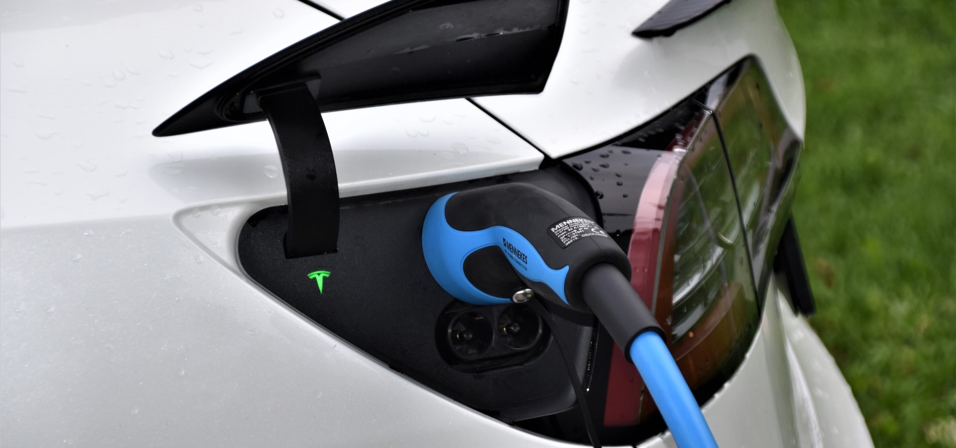 Applying for the Electric Vehicle Homecharge Scheme